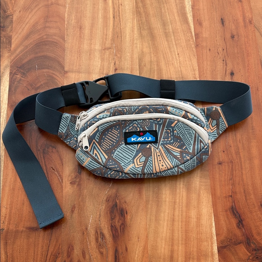 KAVU Geometric ClothBelt Bag Fanny Pack- Blue and Tan